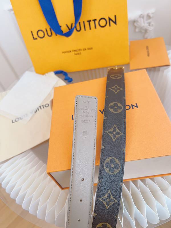 Louis Vuitton 30MM Belt LVB00284
